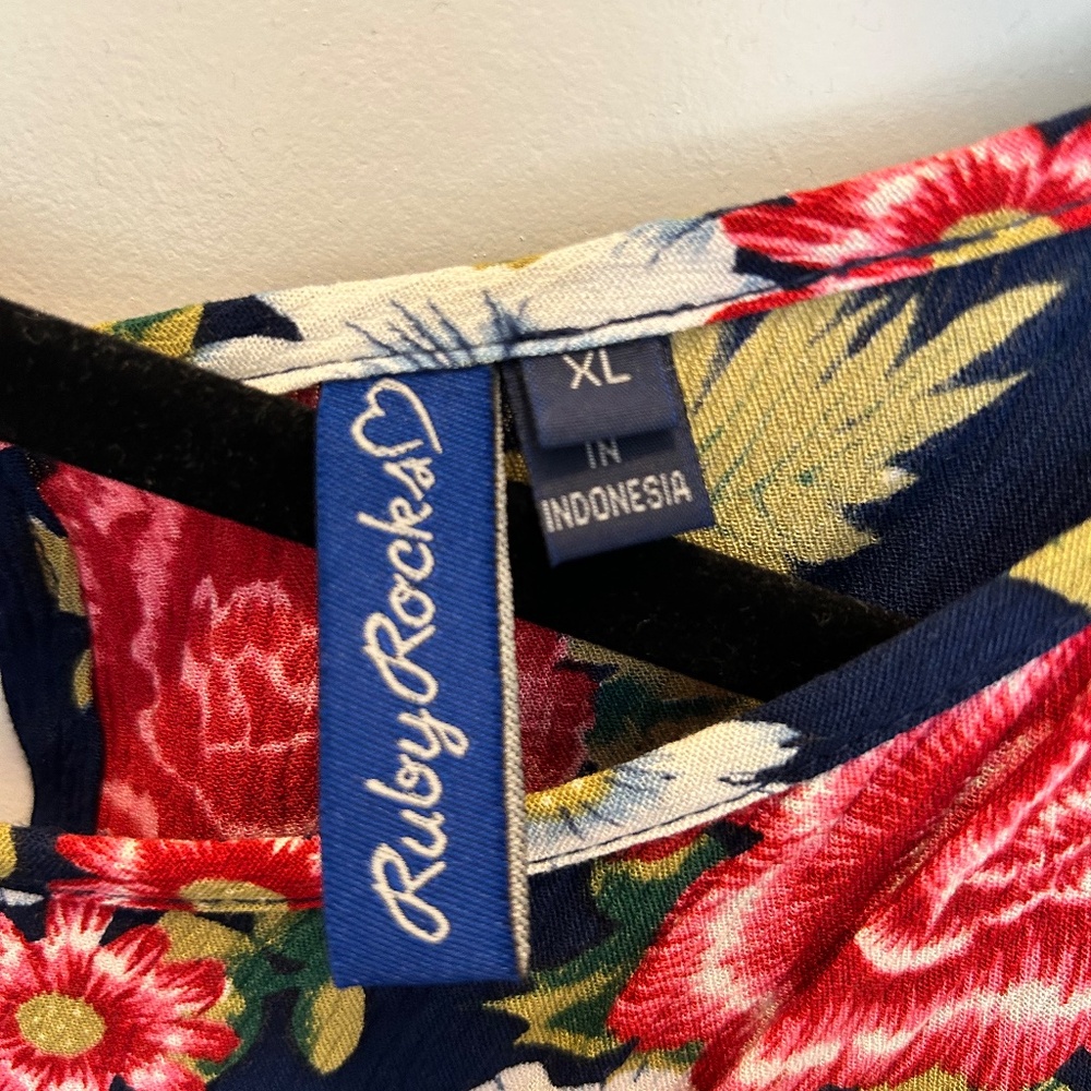 Ruby Rocks Maxi Floral Dress - Picture 4 of 4